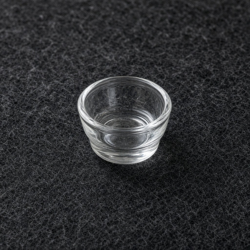 Oil cup